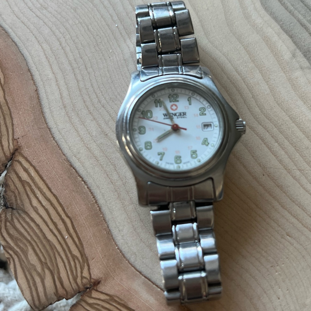 WENGER Women’s Swiss Watch EUC
